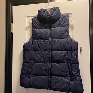 Old Navy Puffer Vest